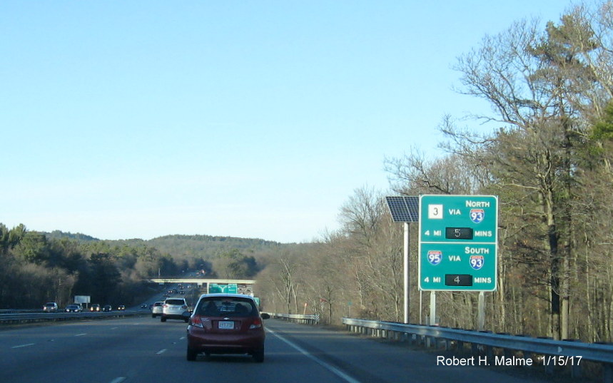 Image of activated Real Time Traffic sign on MA 24 North in Randolph