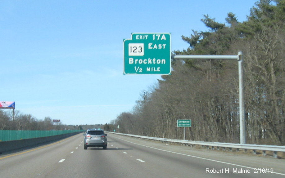 Image of recently installed town line sign for Brockton approaching MA 123 exits on MA 24 North