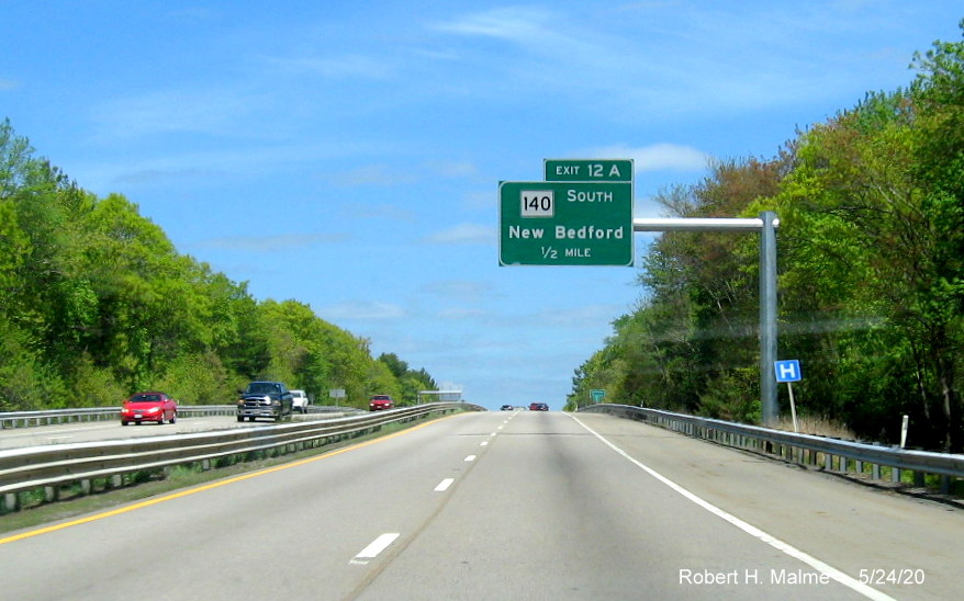 Image of recently placed 1/2 mile advance overhead sign for MA 140 exit on MA 24 North in Taunton