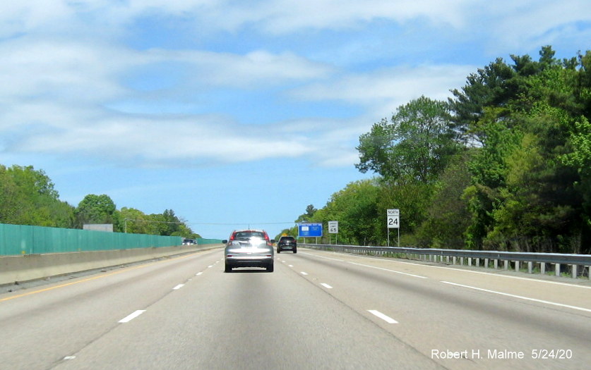 Image of new version of North MA 24 reassurance marker after MA 123 exit in Brockton