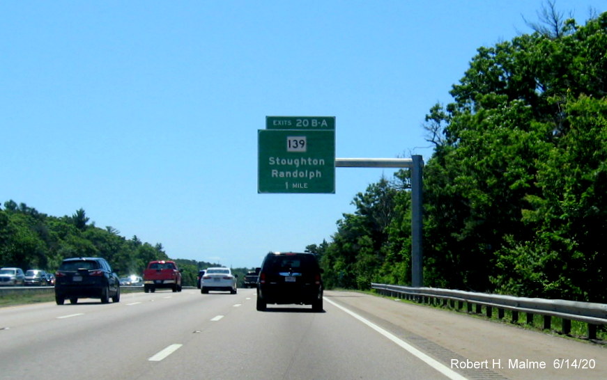 Image of newly placed 1-Mile Advance overhead sign for MA 139 exit on MA 24 South in Stoughton