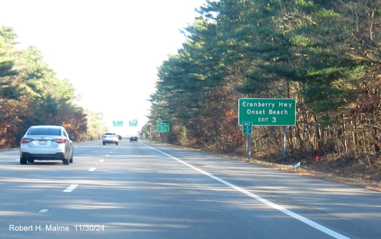 Image of new auxiliary sign for US 6/MA 28 exit on MA 25 East in Wareham, November 2024