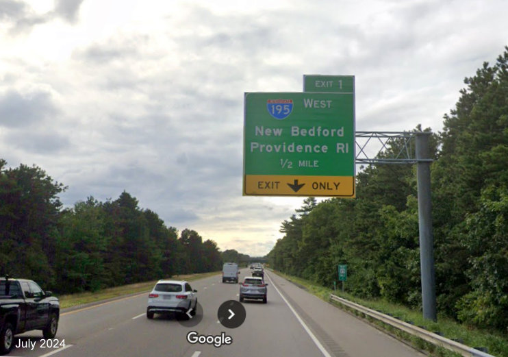 Image of 1/2 Mile advance overhead sign for I-195 West on MA 25 West in Wareham, Google Maps Street 
        View, July 2024
