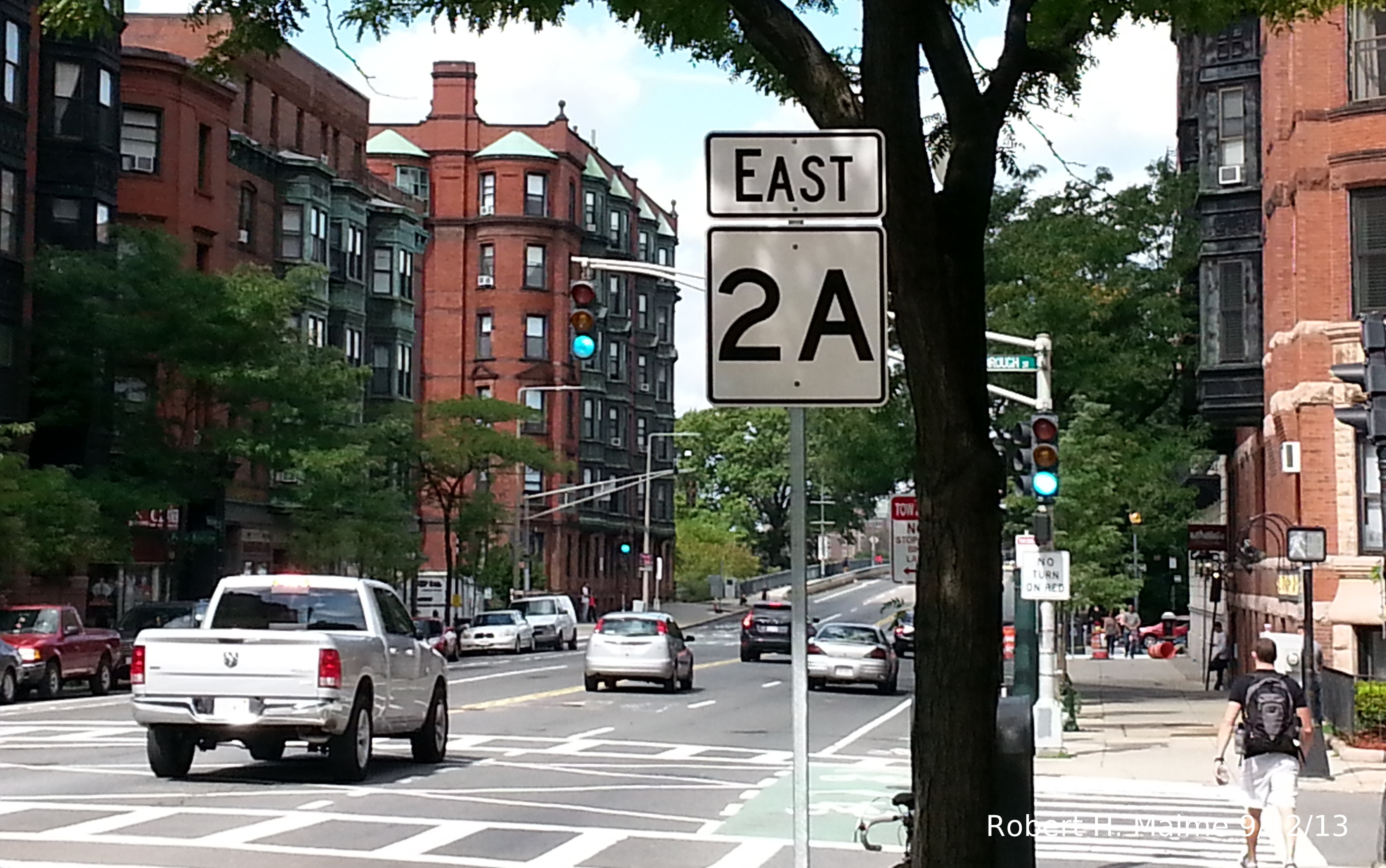 Photo of MA 2A and MA 2 Guide Sign intersection of Mass and Comm Aves in Boston, Sept. 2013