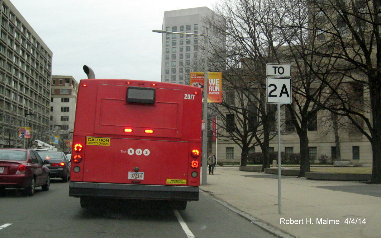 Image of fixed MA 2A trailblazer on Mass Ave near Symphony Hall