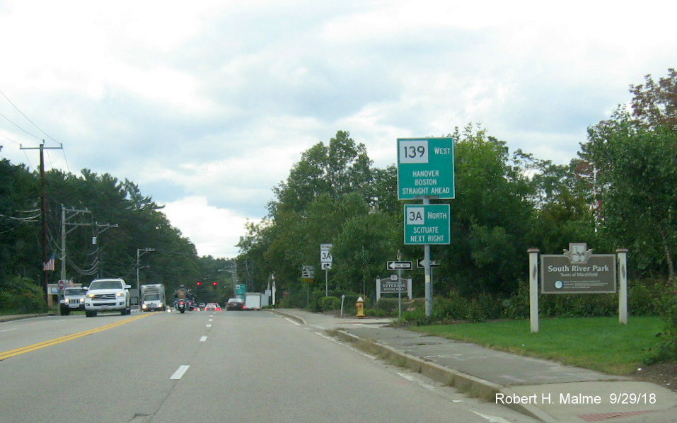 Image of guide sign approaching the intersection of MA 3A North and MA 139 West in Marshfield