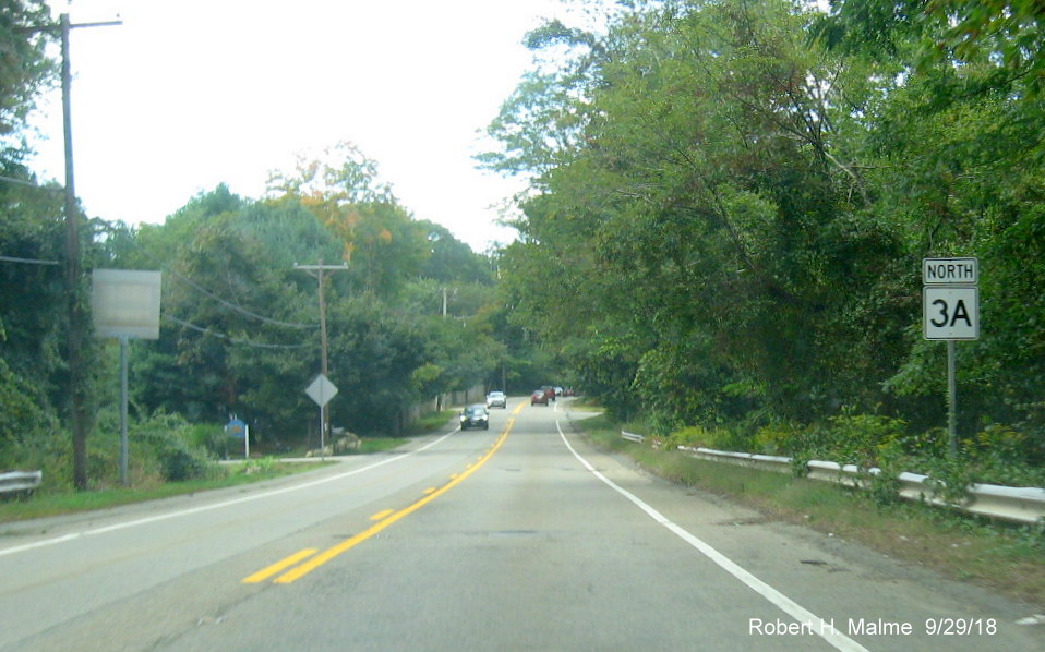 Image of new North MA 3A reassurance marker on Chief Justice Cushing Highway in Scituate