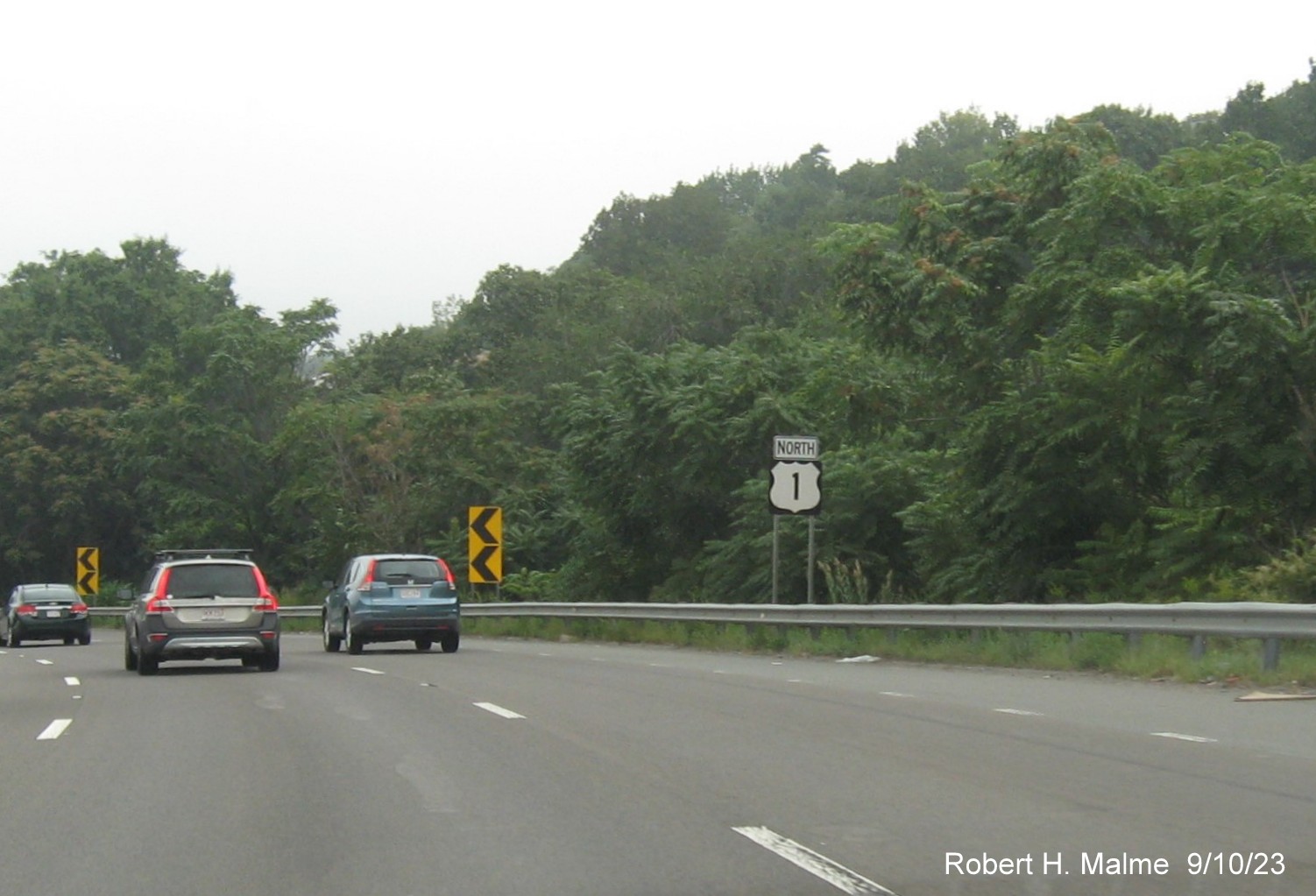 Image of new overhead ramp sign for Webster Avenue exit on US 1/Northeast Expressway North in Everett, September 2023