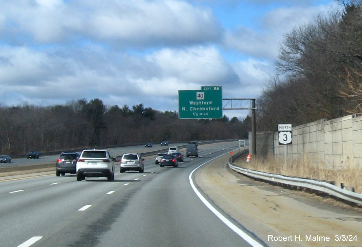 Image of recently placed North US 3 reassurane marker after MA 4 exit in Chelmsford, March 2024