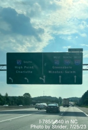 Image of newly updated 1/2 mile advance sign for split of I-85 South and I-40 West, the latter
          now with I-840 shield for upcoming exit onto the Greensboro Urban Loop heading north, photo by Strider, July 2023