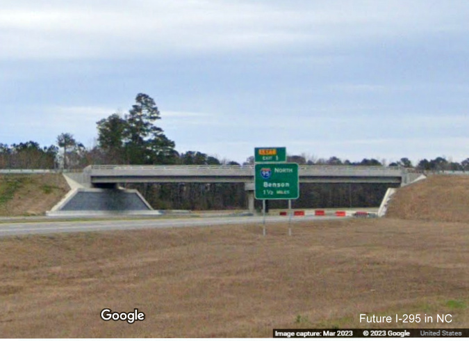 Image of 1 1/4 mile advance sign for the I-95 North exit on southern end of South 
        NC 295/Fayetteville Outer Loop, Google Maps Street View, March 2023