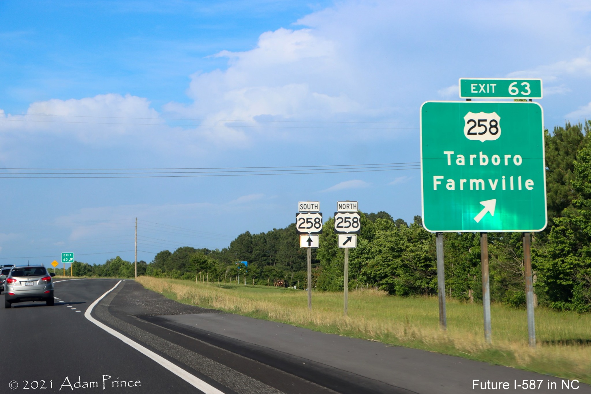Ground mounted ramp sign for US 258 North exit on US 264 East (Future I-587 South) 
	in Farmville, photo by Adam Prince, June 2021