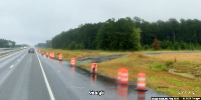 Image of overhead ramp sign for I-295 South/US 13 North exit on I-95 South 
	  in Parkton, Google Maps Street View, August 2023