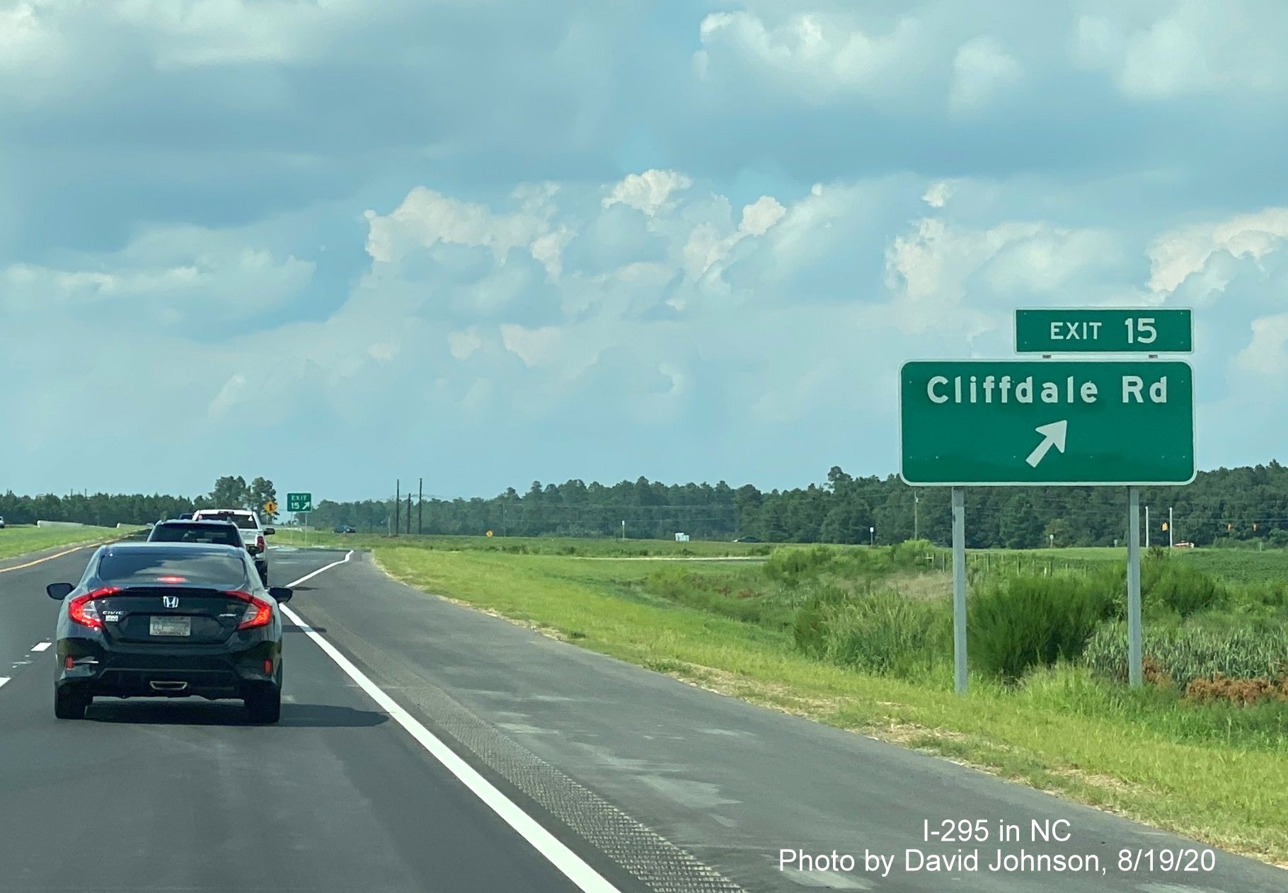 Image of ground mounted exit sign for Cliffdale Road exit on newly opened section of North 
        I-295 in Fayetteville, photo by David Johnson August 2020