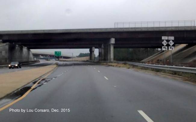 Image of NC 24/87 trailblazers before Fayetteville Loop overpass on Bragg Blvd. Photo by Lou Corsaro