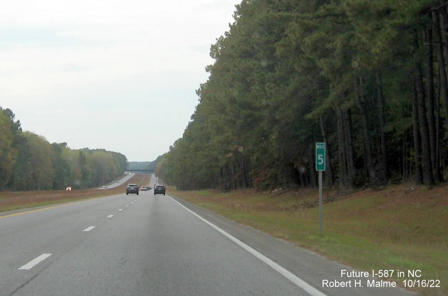 Image of new I-587 Mile 5 marker on US 264 West with new Future I-587 mileage exit number, October 2022