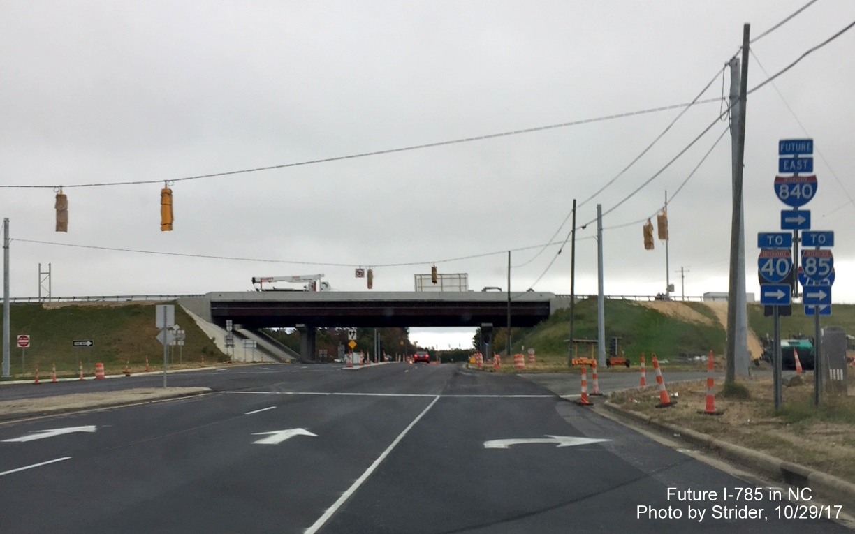 Image of interstate trailblazers at the interchange between US 70 East and I-785/Greensboro Loop South, by Strider