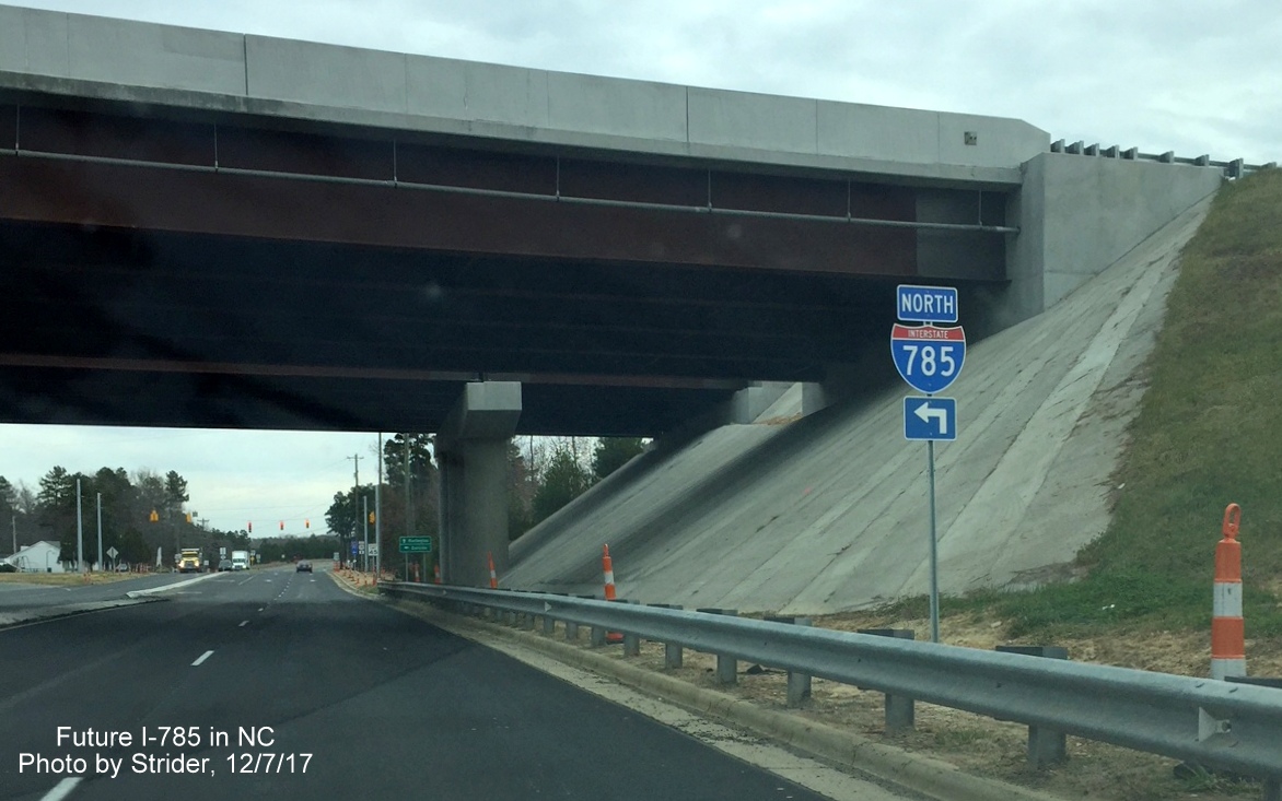 Image of I-785 North trailblazer on US 70 East at Greensboro Loop on-ramp, by Strider