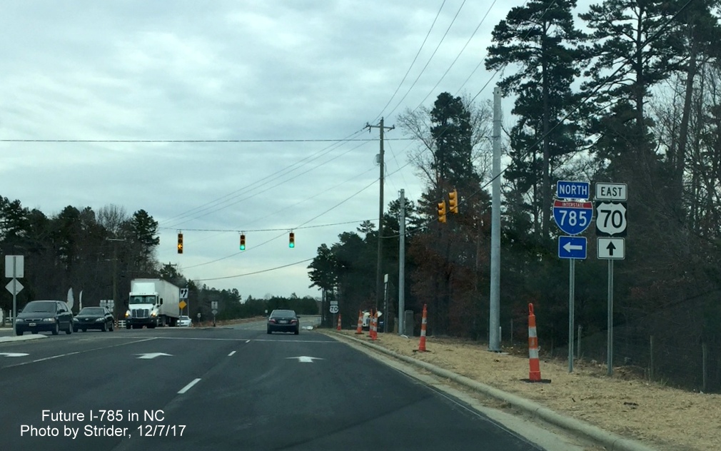 Image of I-785 and US 70 trailblazers at on-ramp to Greensboro Loop North, by Strider