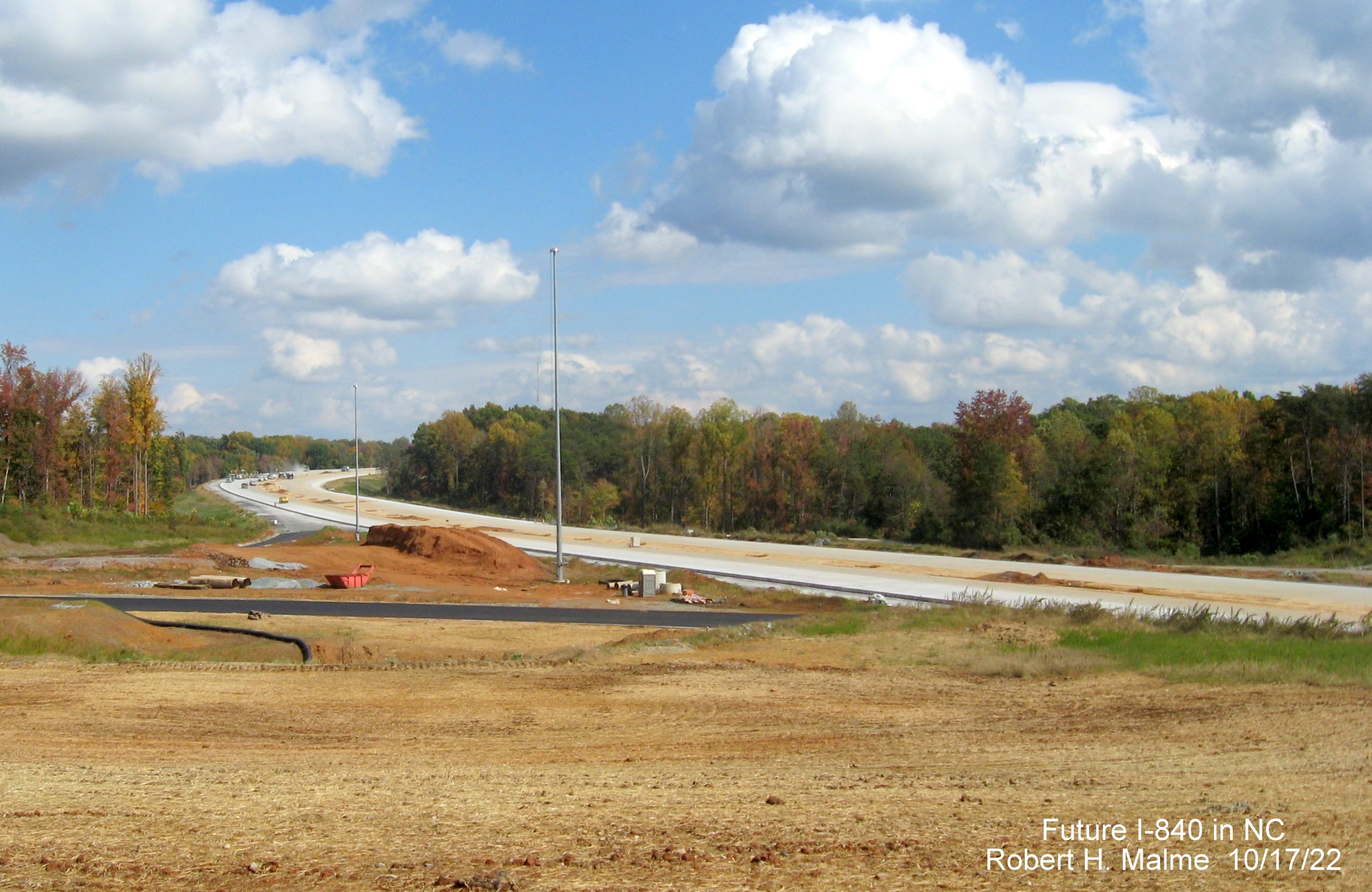 Image of Greensboro Urban Loop (Future I-840) looking east from Yanceyville Street, October 2022