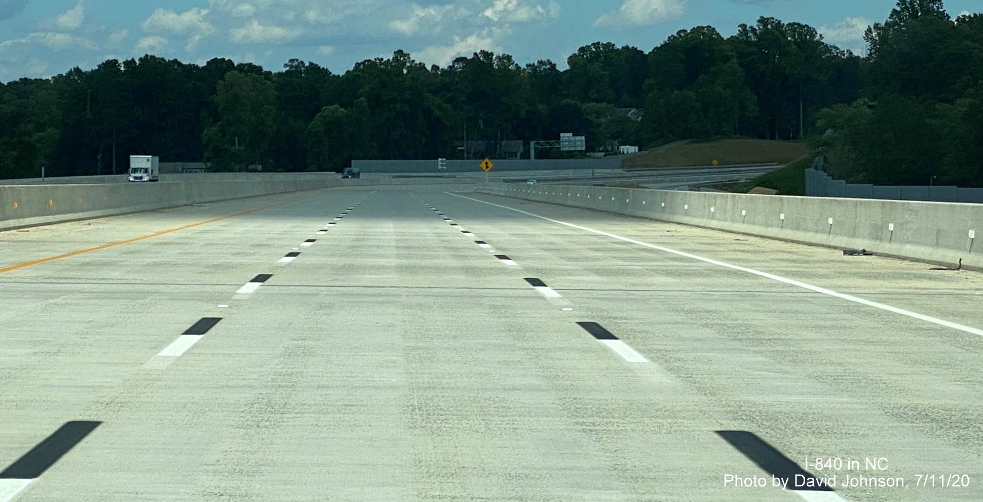 Image of I-840 East Greensboro Loop crossing bridge over US 220 Battleground Avenue, photo by David Johnson July 2020